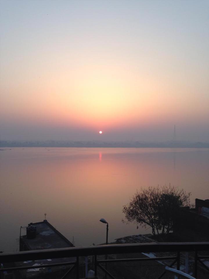 Rahul pensión Varanasi Exterior foto